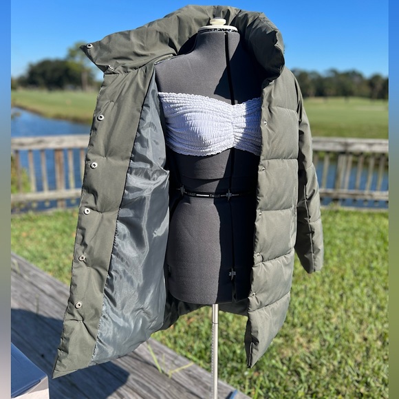 ⚡️NWOT⚡️SHEIN Green Solid Button-Up Puffer Coat - Size Women’s Large - Picture 5 of 10